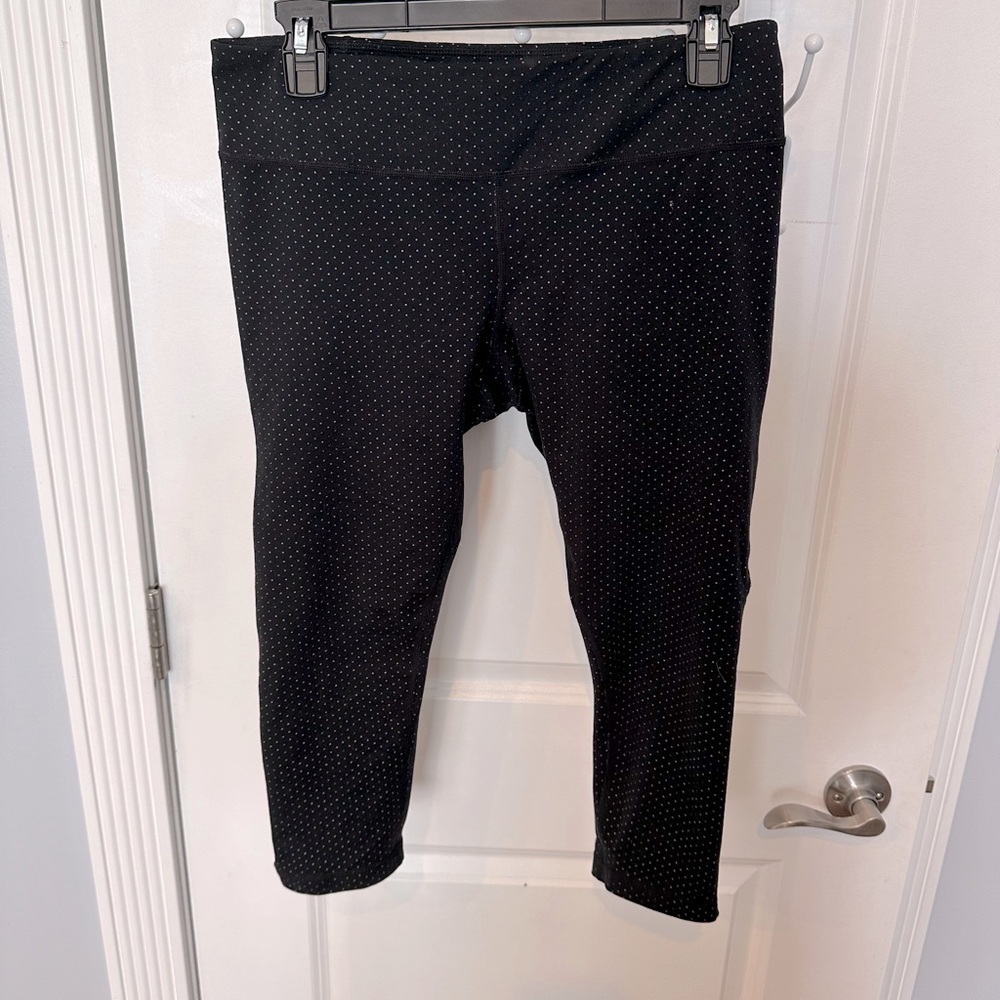 *NEW*Sz L*ZELLA*capri
